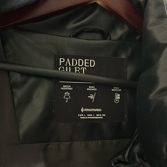 Women's Black Vegan Leather Puffer Vest - Picture 3 of 4